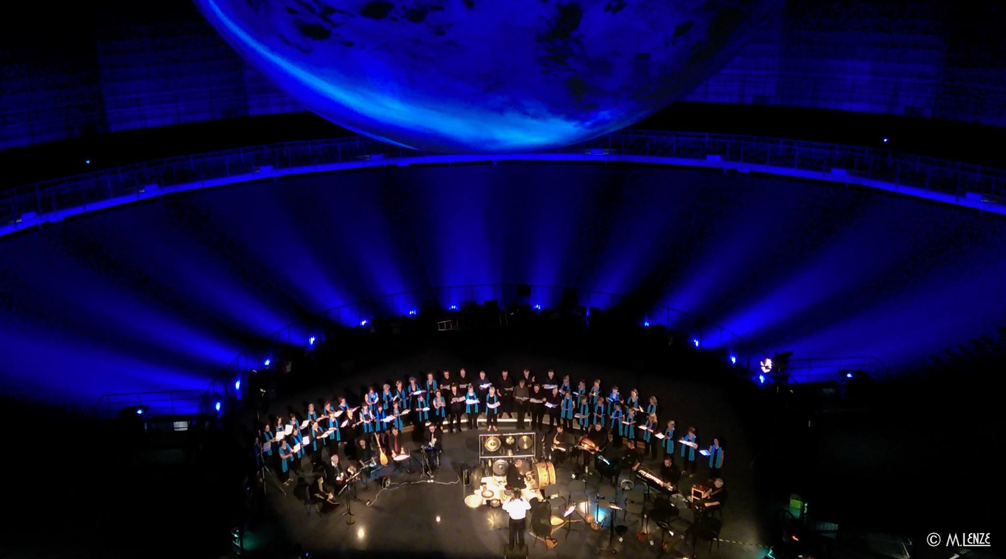 Chor im Planetarium